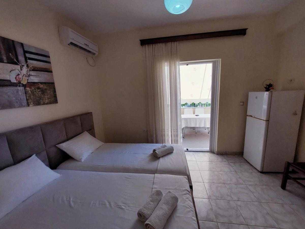 Ferienwohnung The Sun House Sarandë Exterior foto