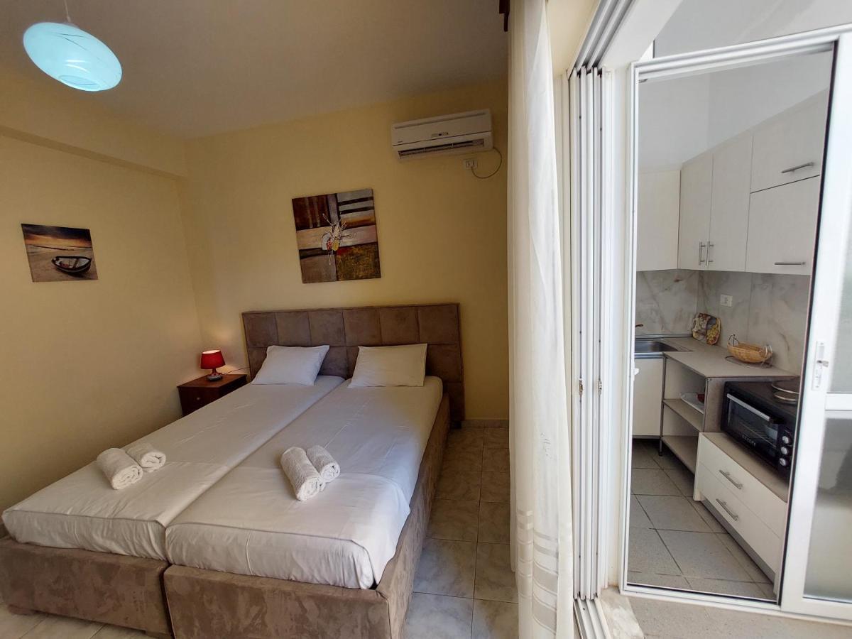 Ferienwohnung The Sun House Sarandë Exterior foto